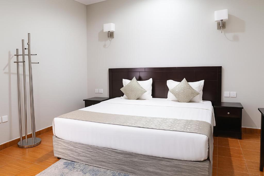 Four Seasons Residential Units