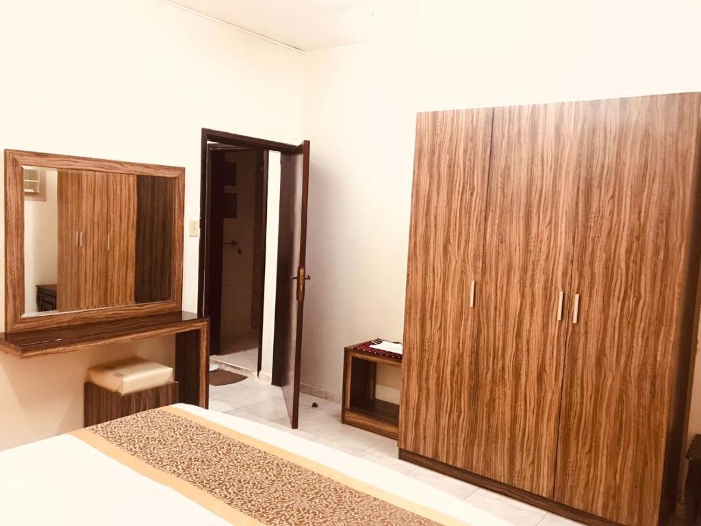 Khalifa Serviced Apartments